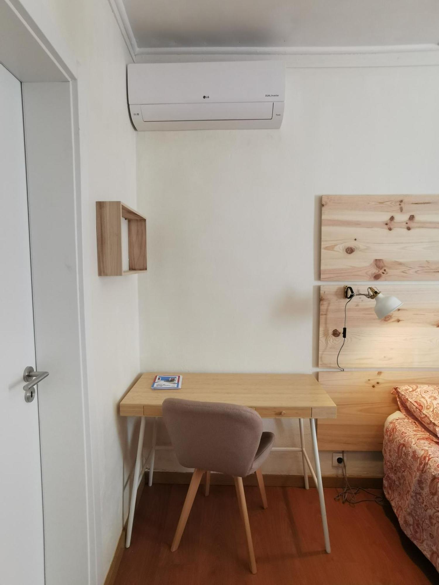 Apartment 4bs - Birds & Bicycles *